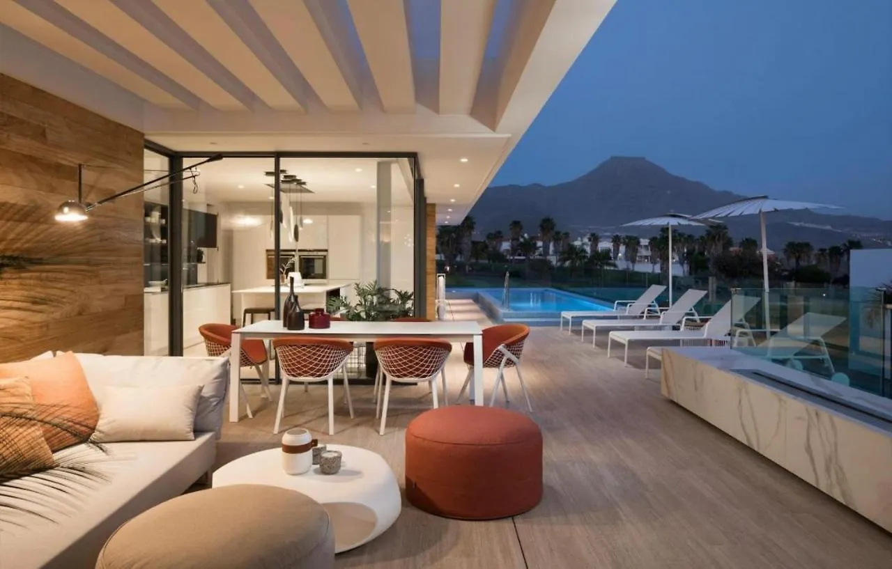 Luxury Villa Rebeka - Heated Pool And Jacuzzi Costa Adeje  Spain
